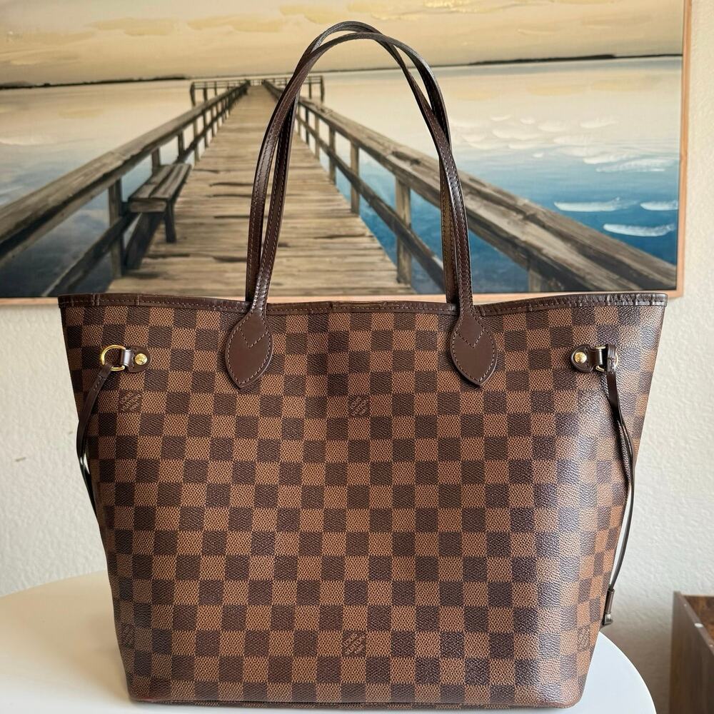 💎✨DISCONTINUED ✨💎 Authentic Louis Vuitton Neverfull MM Damier Ebene - Picture 4 of 9